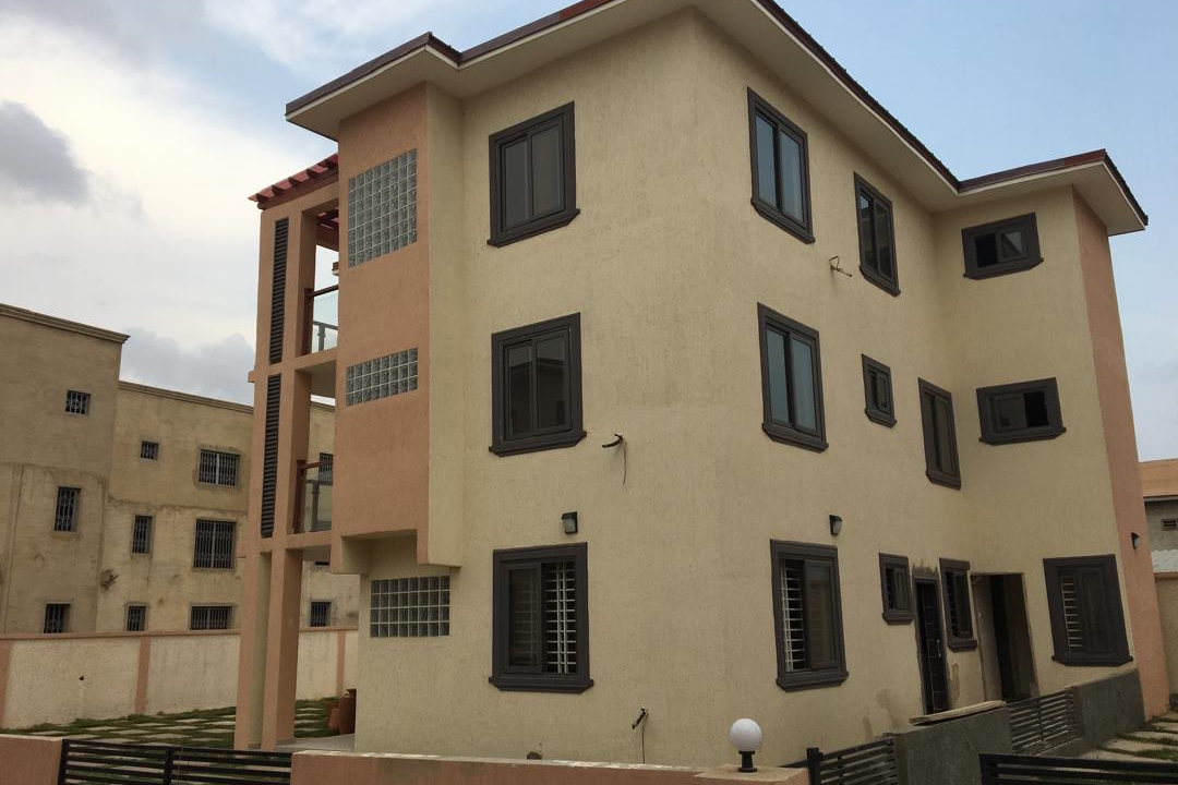 exterior 2